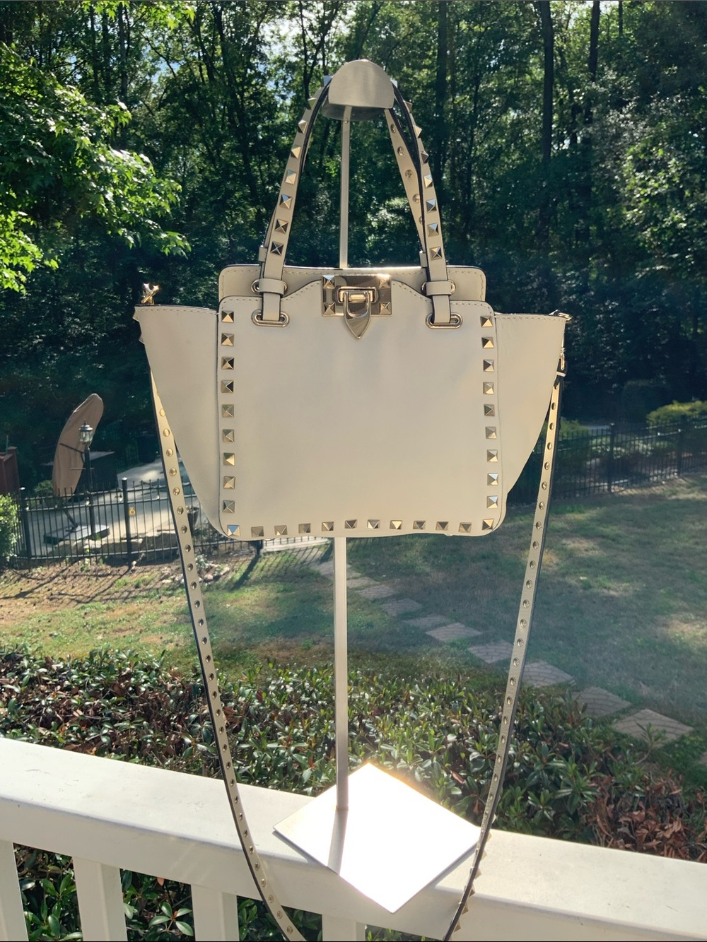 Valentino Garavani Cream Leather Rockstud Top-Handle Two Way Bag GUC